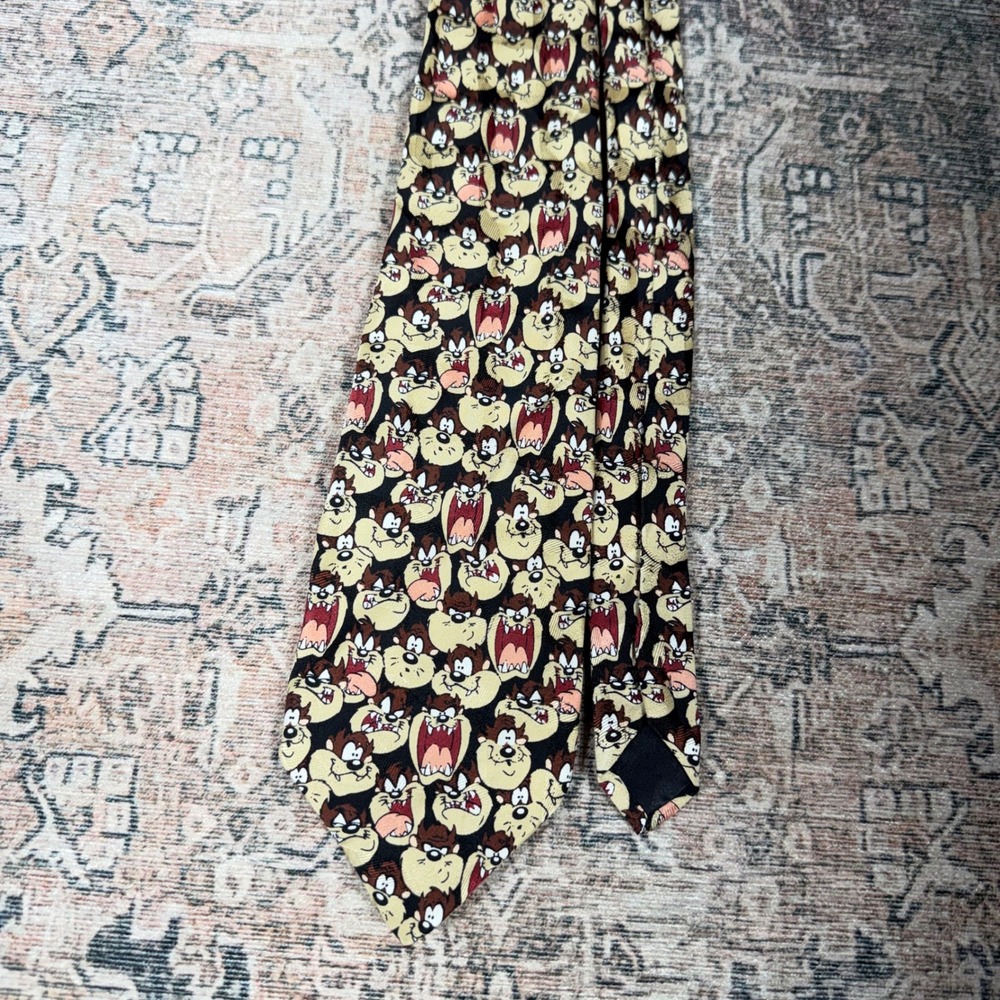Vintage 1996 Looney Tunes Taz Tasmanian Devil Silk Necktie Warner Bros Mania